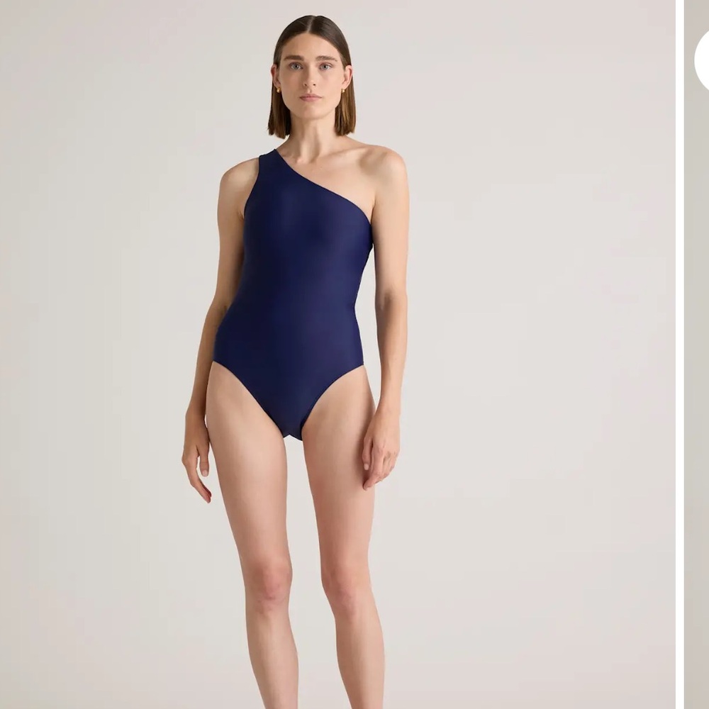 Navy One-Shoulder Swimsuit